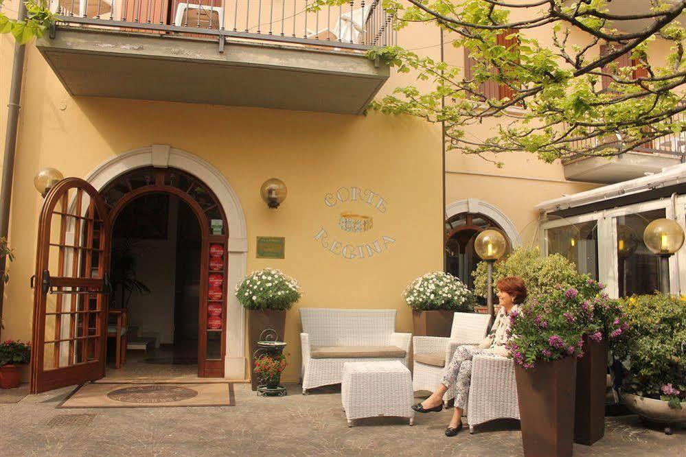 Hotel Corte Regina Sirmione Exterior photo